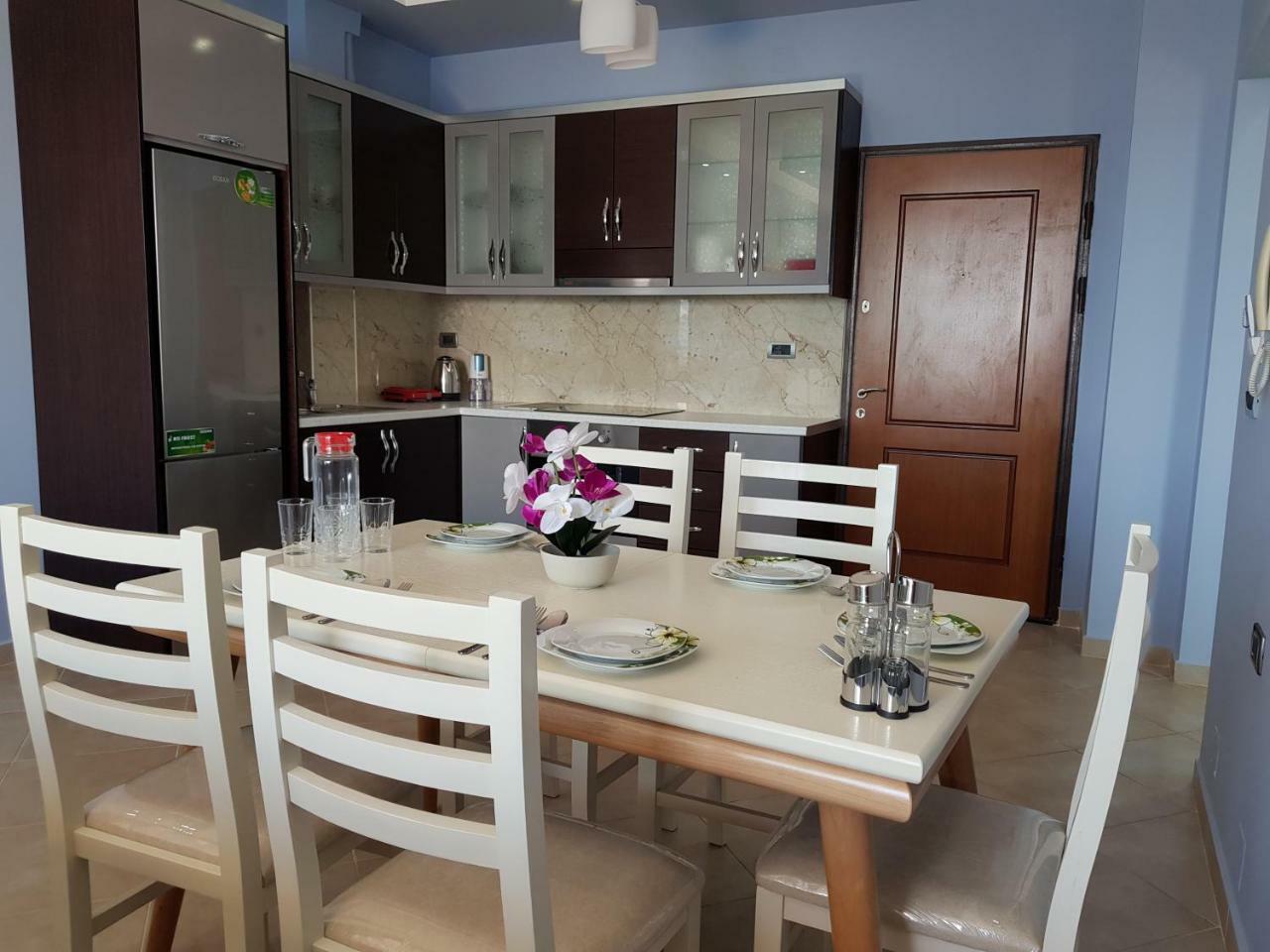 Apartment Of Beautiful Dreams Over The Sea Sarande Bagian luar foto