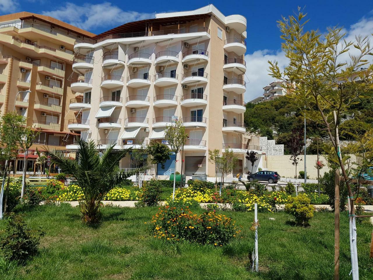 Apartment Of Beautiful Dreams Over The Sea Sarande Bagian luar foto
