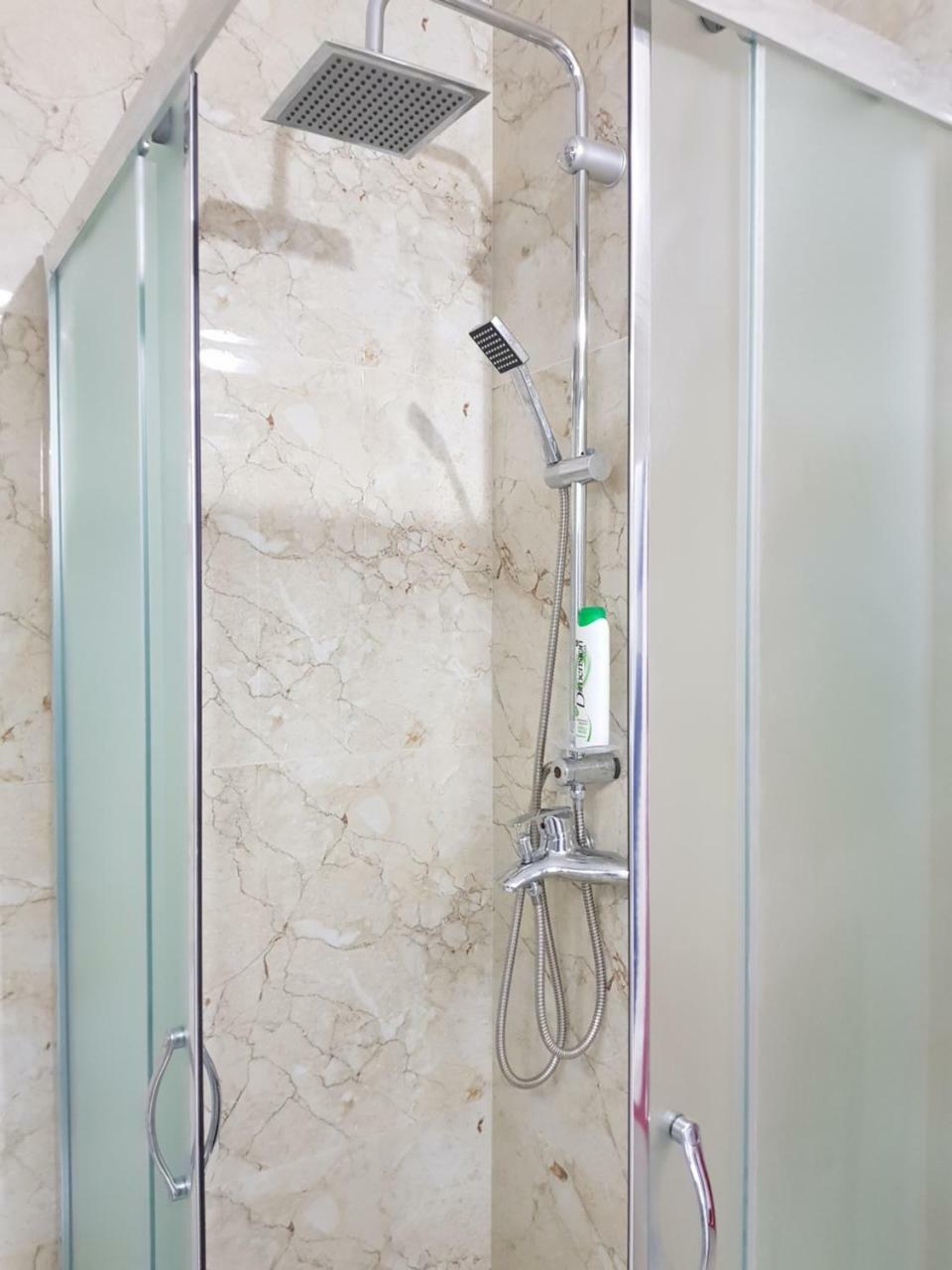 Apartment Of Beautiful Dreams Over The Sea Sarande Bagian luar foto